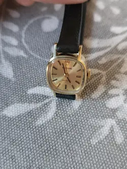 TUDOR Precision ROLEX Ladies Watch 18k Solid Gold With Original Crown And Buckle