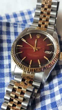 1601 RED 2-TONE