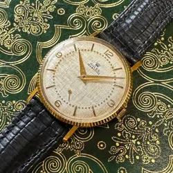 WRISTWATCH 1930S FROM