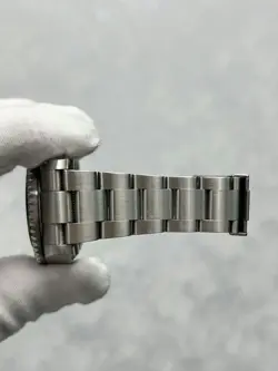Rolex Sea-Dweller 136660 with Card 44mm 2023 Osyter Bracelet Black Dial