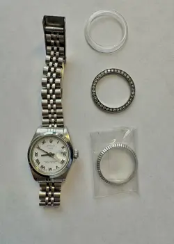Rolex Genuine 26mm Ladies Datejust 79160 with Roman Dial. Box and Papers