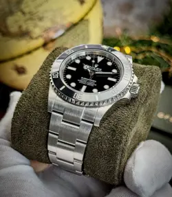 SUBMARINER 