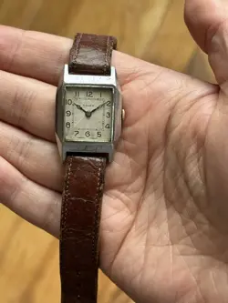 WATCH 1930S EXTRA