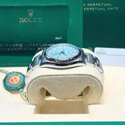 CUSTOM TURQUOISE