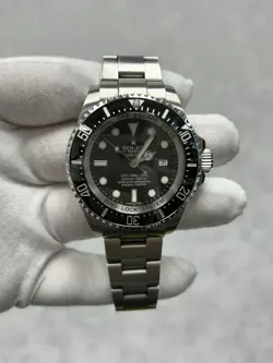 ROLEX SEA-DWELLER 116660 BLACK DIAL 43MM STAINLESS STEEL OYSTER BAND