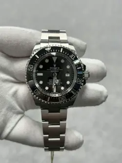 ROLEX SEA-DWELLER 116660 WITH CARD BLACK DIAL 43MM OYSTER BRACELET