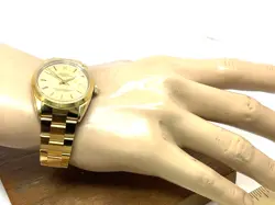 WATCH 15505