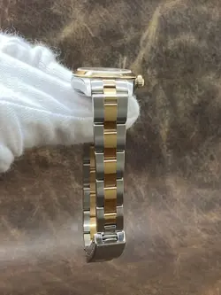 76183