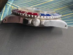 Vintage Rolex GMT MASTER 1675 Pepsi, not running, watch head only.