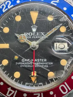 Vintage Rolex GMT MASTER 1675 Pepsi, not running, watch head only.