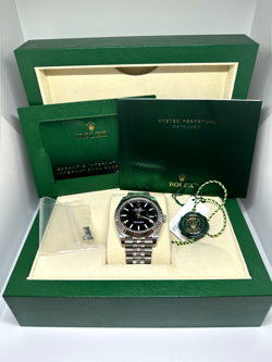 126334 BOX+PAPERS