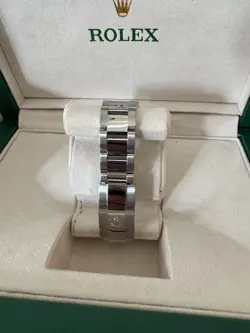 ROLEX DATEJUST 116334 BLACK ROMAN OYSTER BRACELET FLUTED WHITE GOLD BEZEL NO BOX