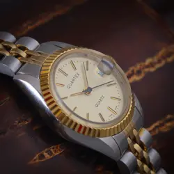 WATCH +BOX
