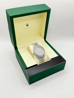 MOISSANITE PASS