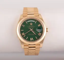 Rolex Day-Date 228238 18k Gold Fluted Bezel 40mm-Custom Green Roman Dial