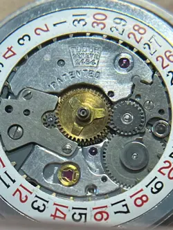 WRISTWATCH RUNNING