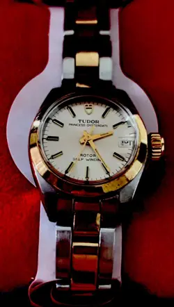 OYSTERDATE 18CT