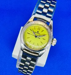 LIME GREEN