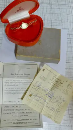 GOLD BRACELET BOX