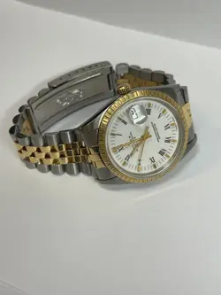 ROMAN WATCH