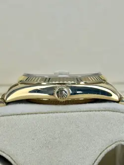 Rolex Day-Date Champagne Men's Watch - 118238