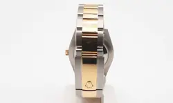 TWO-TONE OYSTER BAND