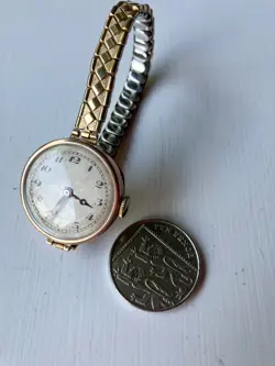 VINTAGE WATCH PRE