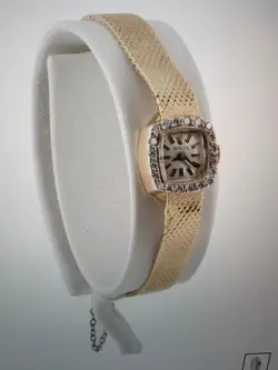 20 ROUND DIAMONDS