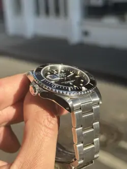 Rolex Submariner 16610 L serial top vintage condition with original papers