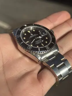 Rolex Submariner 16610 L serial top vintage condition with original papers