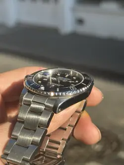 Rolex Submariner 16610 L serial top vintage condition with original papers