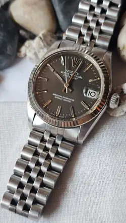 GRAY DIAL 31MM