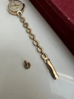 ROYAL WRISTWATCH