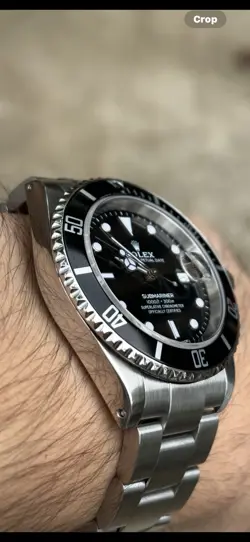 BLACK BEZEL BLACK