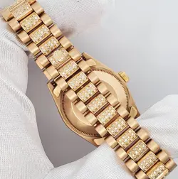 PAVE DIAMOND