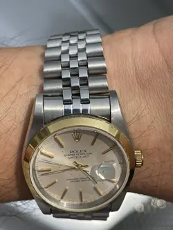 MOVEMENT SWISS