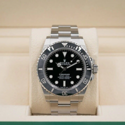 ROLEX SUBMARINER 124060 NO DATE OYSTER BRACELET BLACK BEZEL BOX PAPERS 2024