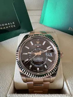 326935 UNWORN