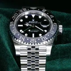 NEW UNWORN 2024 Rolex GMT-Master II Bruce Wayne Black/Gray FULL SET 126710GRNR