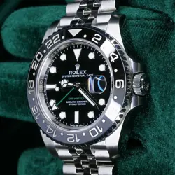 NEW UNWORN 2024 Rolex GMT-Master II Bruce Wayne Black/Gray FULL SET 126710GRNR