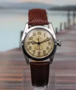 WRISTWATCH C.1940'S