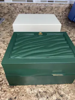PAPERS BOX