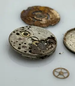 WINDING MIDSIZE WATCH