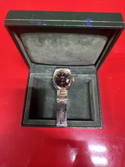 ROLEX MENS DATEJUST 16013 BLACK DIAL 18K YELLOW GOLD & STAINLESS STEEL WATCH BOX