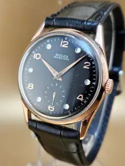 1940 WRISTWATCH
