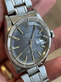 WATCH ESTATE