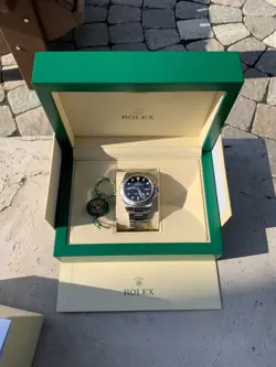 WATCH 226570