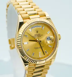 228238 CHAMPAGNE DIAMOND