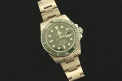 2016 ROLEX SUBMARINER 116610LV HULK GREEN DIAL OYSTER BRACELET NO PAPERS 40MM