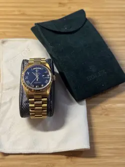 |RARE BLACK PYRAMID